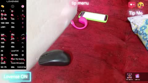 Snapshot of naomi_powel chatting on 01.11.26 naomi_powel online show from 01.11.26