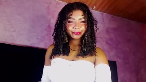 Snapshot of naomi_rider77 chatting on 06.22.26 mara Jos online show from 06.22.26