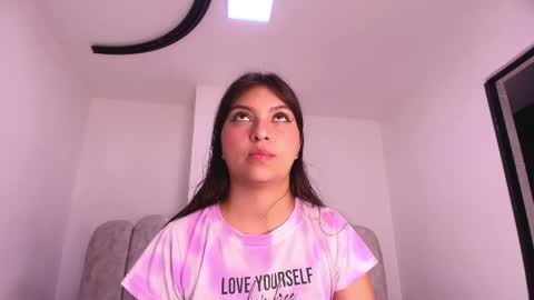 naomi online show from 04.15.26