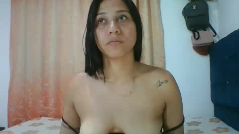 Mia online show from 11.05.25