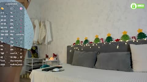 Naomi online show from 12.17.25