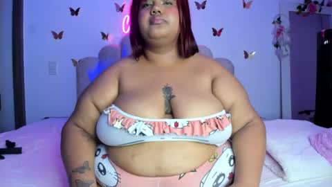 Snapshot of naomiasha_ chatting on 10.25.25    online show from 10.25.25