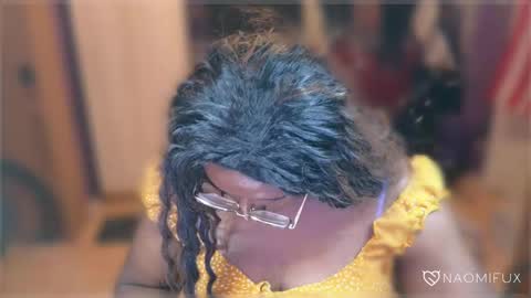 Naomi online show from 02.04.25