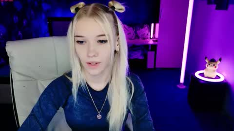 naomihita online show from 12.18.25