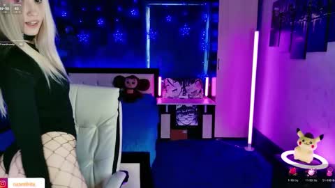 naomihita online show from 03.11.26