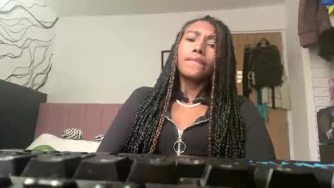 Snapshot of naomii1020 chatting on 01.03.25 Naomii online show from 01.03.25