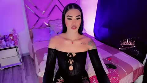 naomisaenz01 online show from 07.17.26