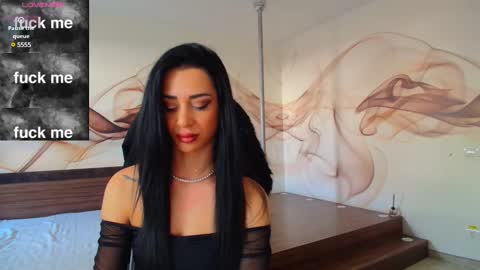 NaomiScarlett online show from 12.20.24