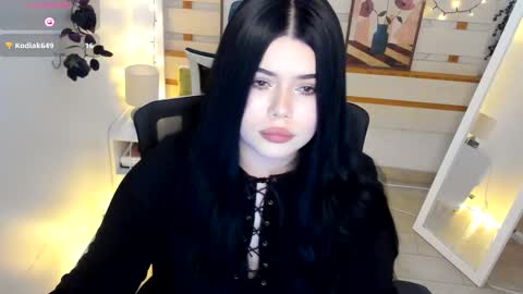 Naomi online show from 02.06.26