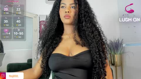 Naomi     online show from 12.21.24