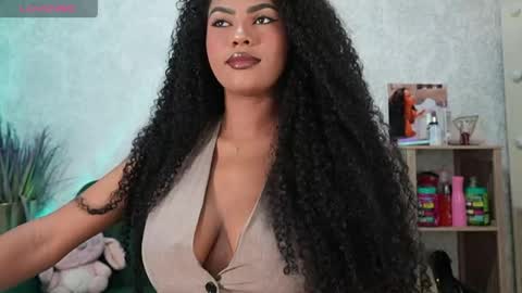 Naomi     online show from 04.11.26