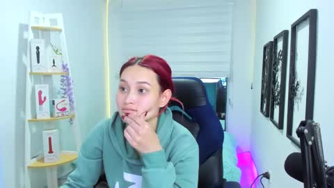 naomy online show from 11.19.25