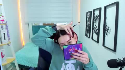 naomy online show from 11.28.25