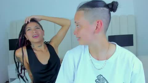 NaomyAndDany online show from 01.17.25