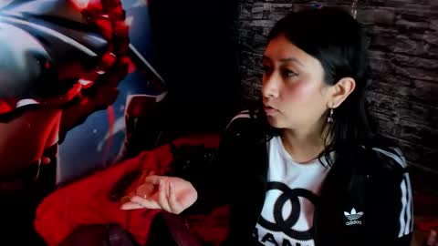 naomy  online show from 11.21.25