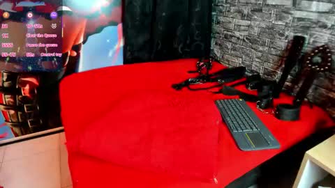 naomy  online show from 12.03.25