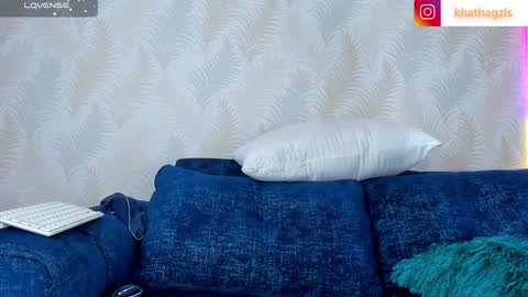 Naomy Cole online show from 02.01.25