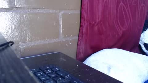 naomylux1 online show from 02.05.26