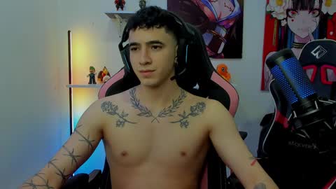 Snapshot of naranjo_seb chatting on 12.14.24 sebastian online show from 12.14.24