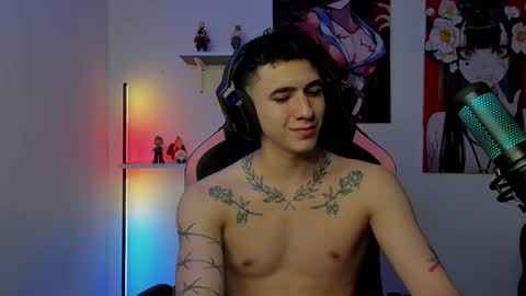 Snapshot of naranjo_seb chatting on 12.14.24 sebastian online show from 12.14.24