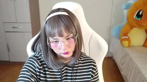 Snapshot of naree_masaki chatting on 05.06.26 Naree online show from 05.06.26