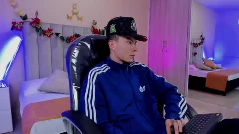 Nascary Fox online show from 12.20.25