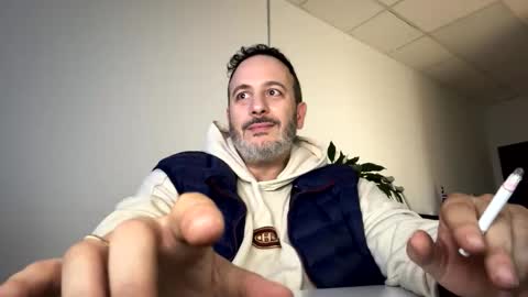 nassobout online show from 04.18.26