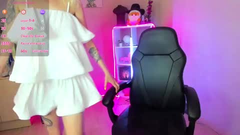 Snapshot of nastasya_cute chatting on 06.05.26 Nastya online show from 06.05.26
