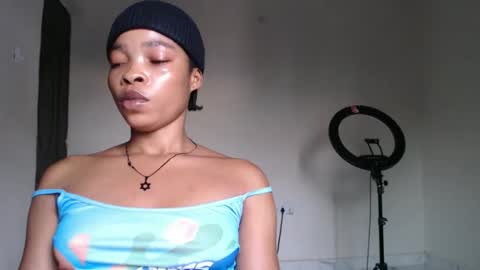 bella online show from 11.26.25