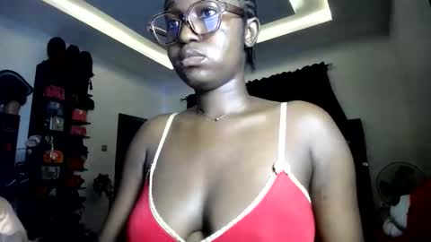 Snapshot of nasty_alora chatting on 09.12.25 alora online show from 09.12.25