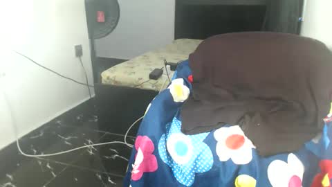 mamacita online show from 12.02.25