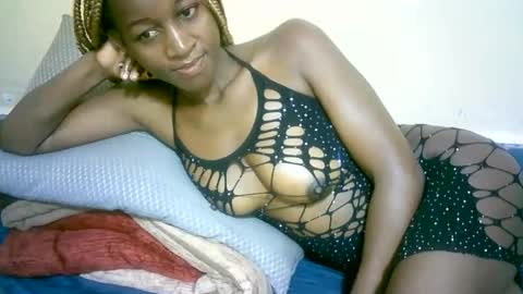 Marie online show from 09.12.25