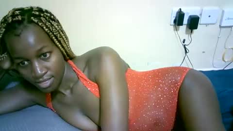 Marie online show from 09.28.25