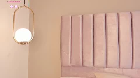 Deisy online show from 02.13.25