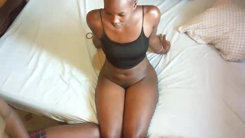 Snapshot of nastycoochie chatting on 01.08.26 nastycoochie online show from 01.08.26