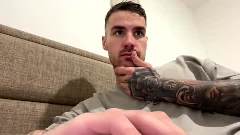 Snapshot of nastyloverz chatting on 11.19.25 Nasty Loverz online show from 11.19.25