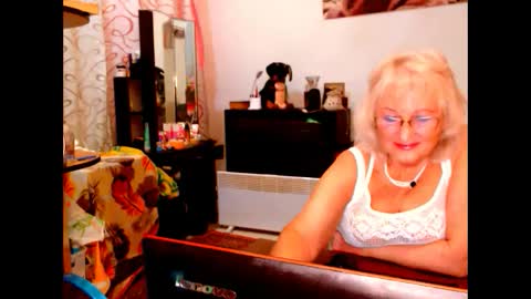 natali online show from 01.27.25