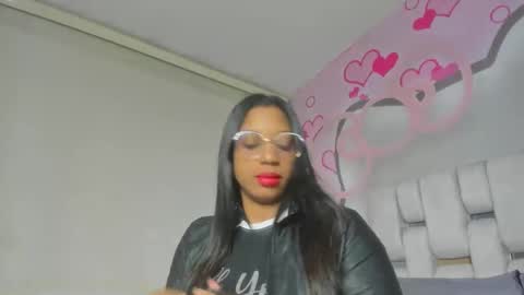 Snapshot of natali___ chatting on 03.08.25 NATALI KIDMAN online show from 03.08.25