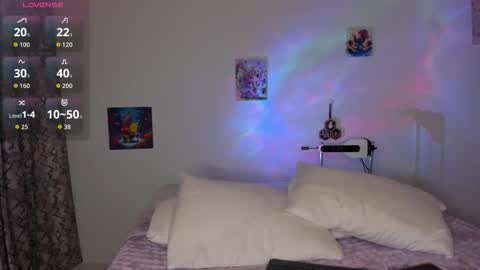 NATALIA  online show from 12.18.25