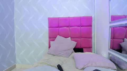 Naty  online show from 01.22.25