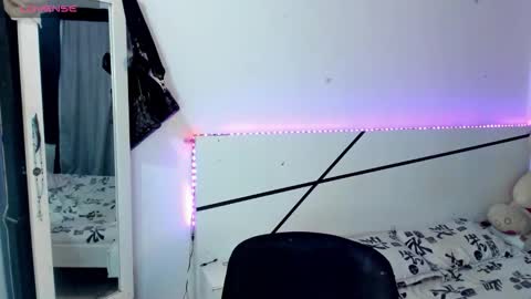 Natalia  online show from 10.10.25