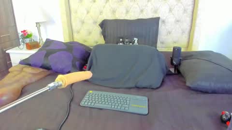 Snapshot of natalia_collinslim chatting on 02.22.25 Natalia online show from 02.22.25