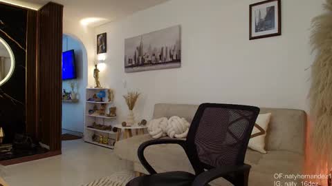 Natalia and Alejandro   Geminis -----            -         online show from 03.18.26