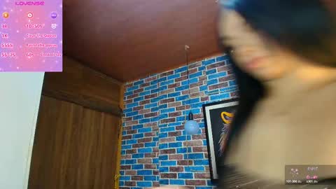 Natalia Kiss online show from 03.12.25