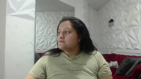 Snapshot of nataliaa_smith chatting on 06.14.26 Natalia online show from 06.14.26