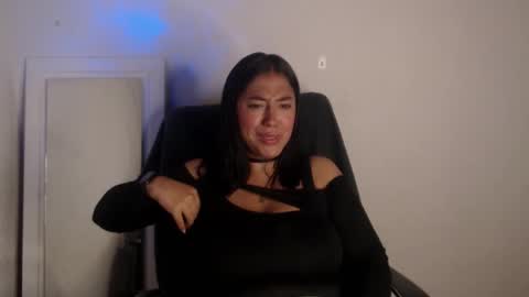 Snapshot of nataliabeaumontt chatting on 02.25.26 natalia online show from 02.25.26