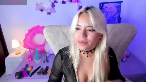 Nataliua Henao online show from 06.29.26