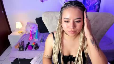 Nataliua Henao online show from 08.03.26