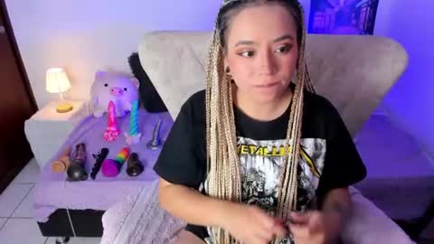 Nataliua Henao online show from 08.03.26