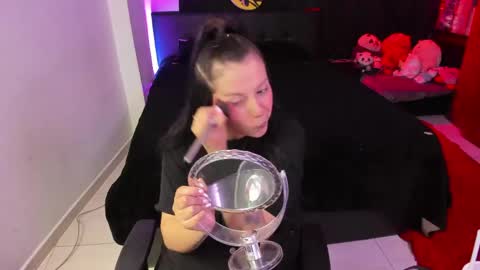 Natalia online show from 04.21.26